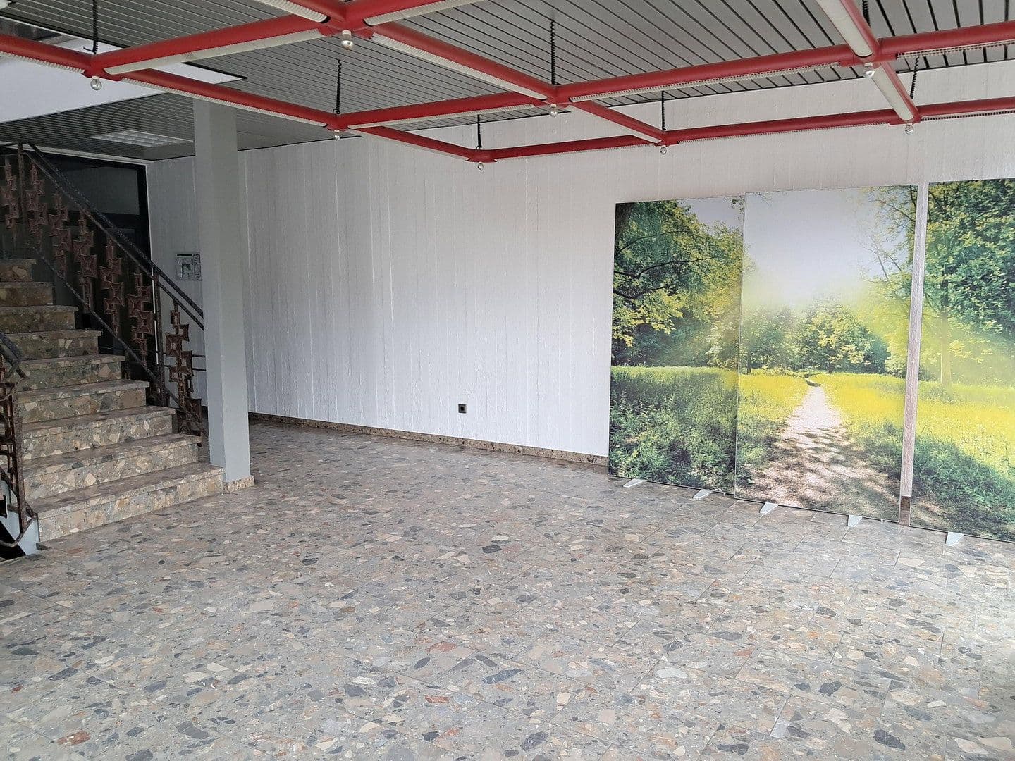 Pronájem kanceláře 320 m², Bühlinger Strassse 56, Neustadt (Wied), Porýní-Falc Pronájem kanceláře 320 m², Bühlinger Strassse 56, Neustadt (Wied), Porýní-Falc