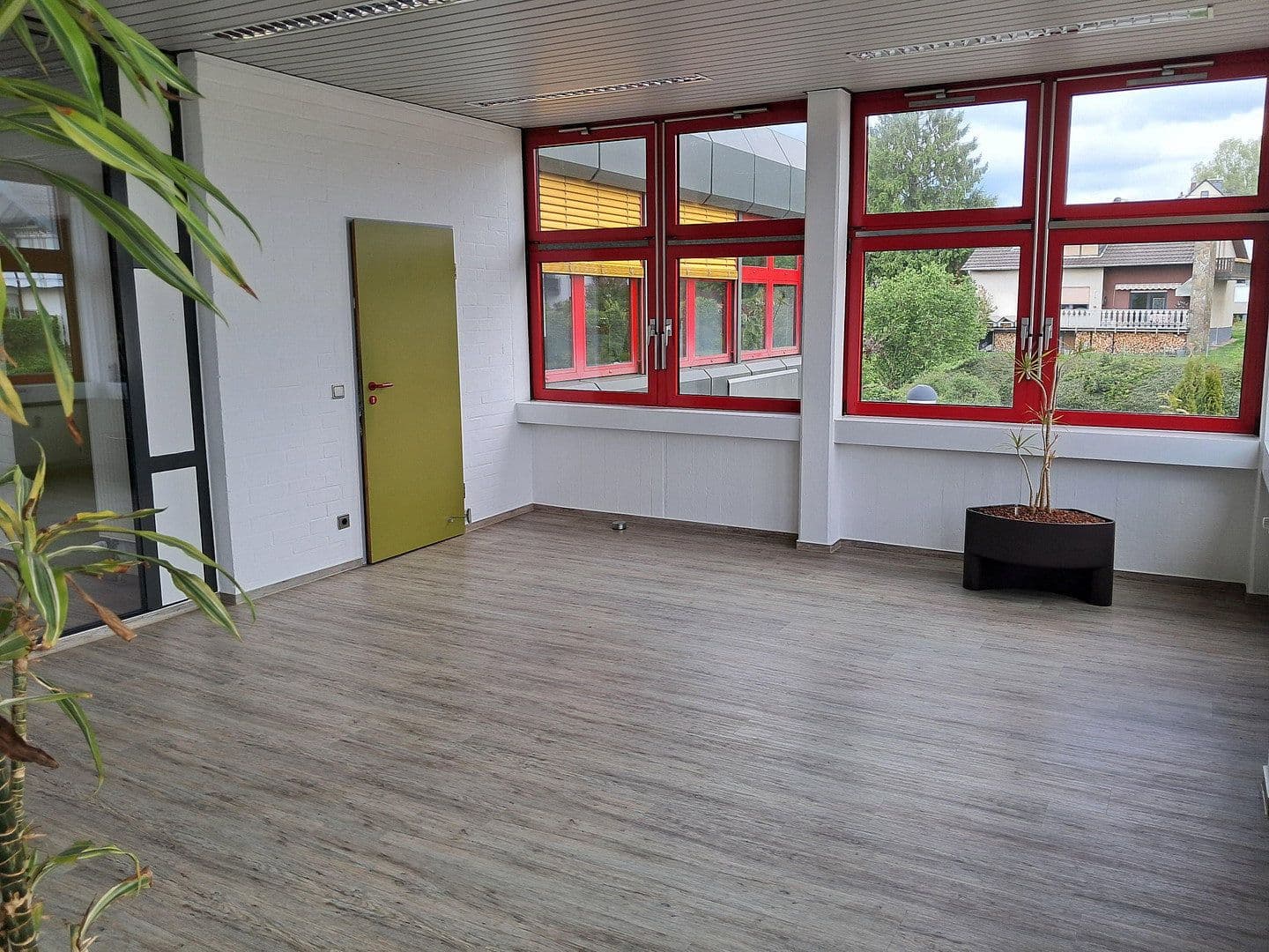 Pronájem kanceláře 320 m², Bühlinger Strassse 56, Neustadt (Wied), Porýní-Falc Pronájem kanceláře 320 m², Bühlinger Strassse 56, Neustadt (Wied), Porýní-Falc