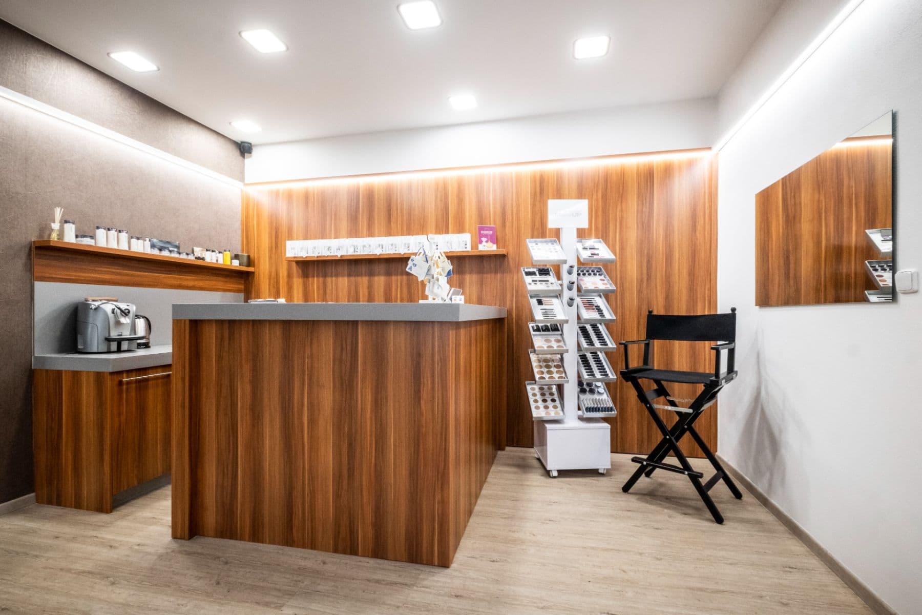 Pronájem nebytového prostoru 77 m², Plzeňská, Beroun, Středočeský kraj Pronájem nebytového prostoru 77 m², Plzeňská, Beroun, Středočeský kraj