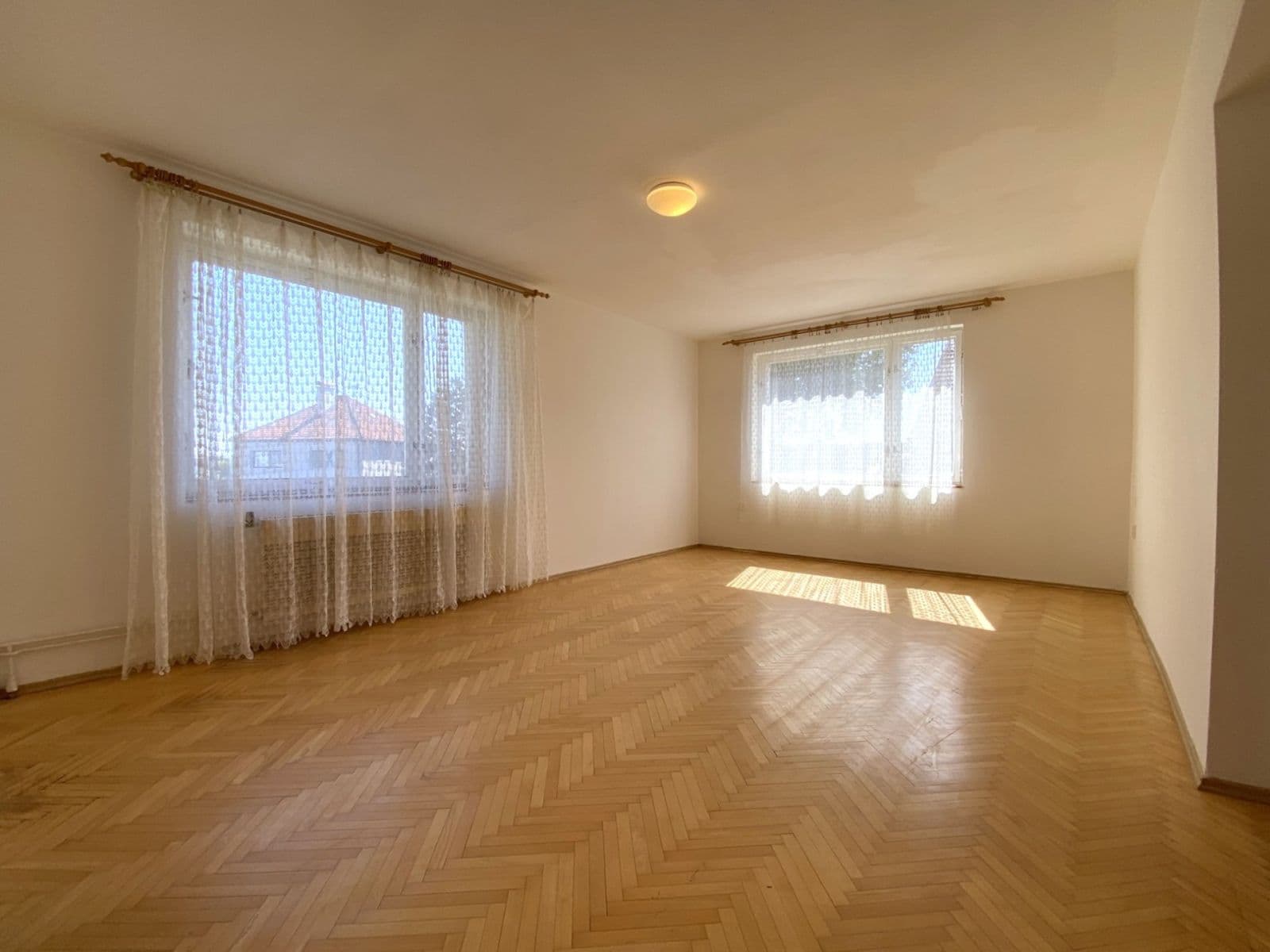 Prodej domu 160 m², pozemek 540 m², Tichá, Poděbrady, Středočeský kraj Prodej domu 160 m², pozemek 540 m², Tichá, Poděbrady, Středočeský kraj