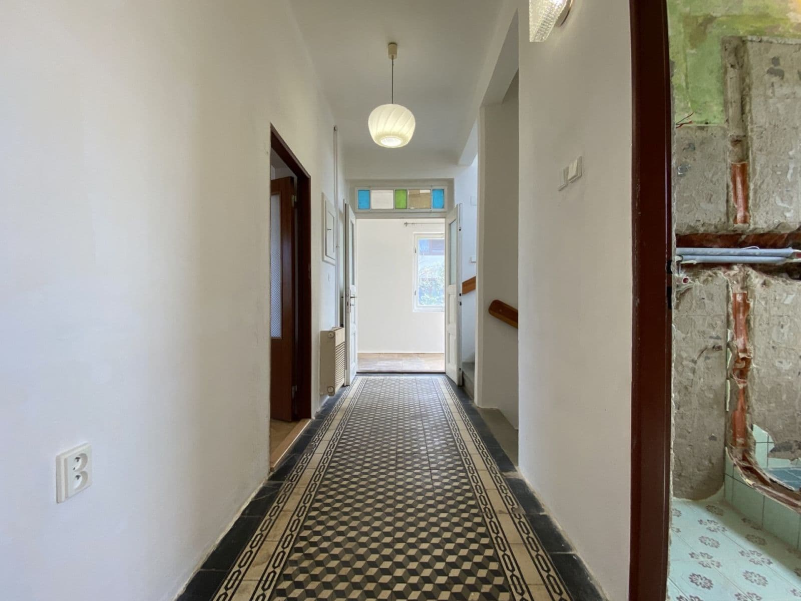 Prodej domu 160 m², pozemek 540 m², Tichá, Poděbrady, Středočeský kraj Prodej domu 160 m², pozemek 540 m², Tichá, Poděbrady, Středočeský kraj