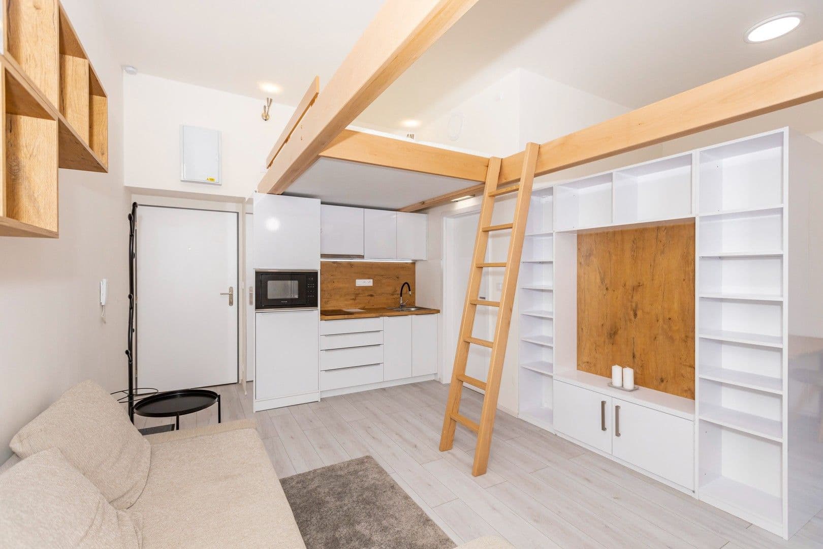 Pronájem bytu 1+kk 29 m², Hejtmánkova, Praha, Praha Pronájem bytu 1+kk 29 m², Hejtmánkova, Praha, Praha