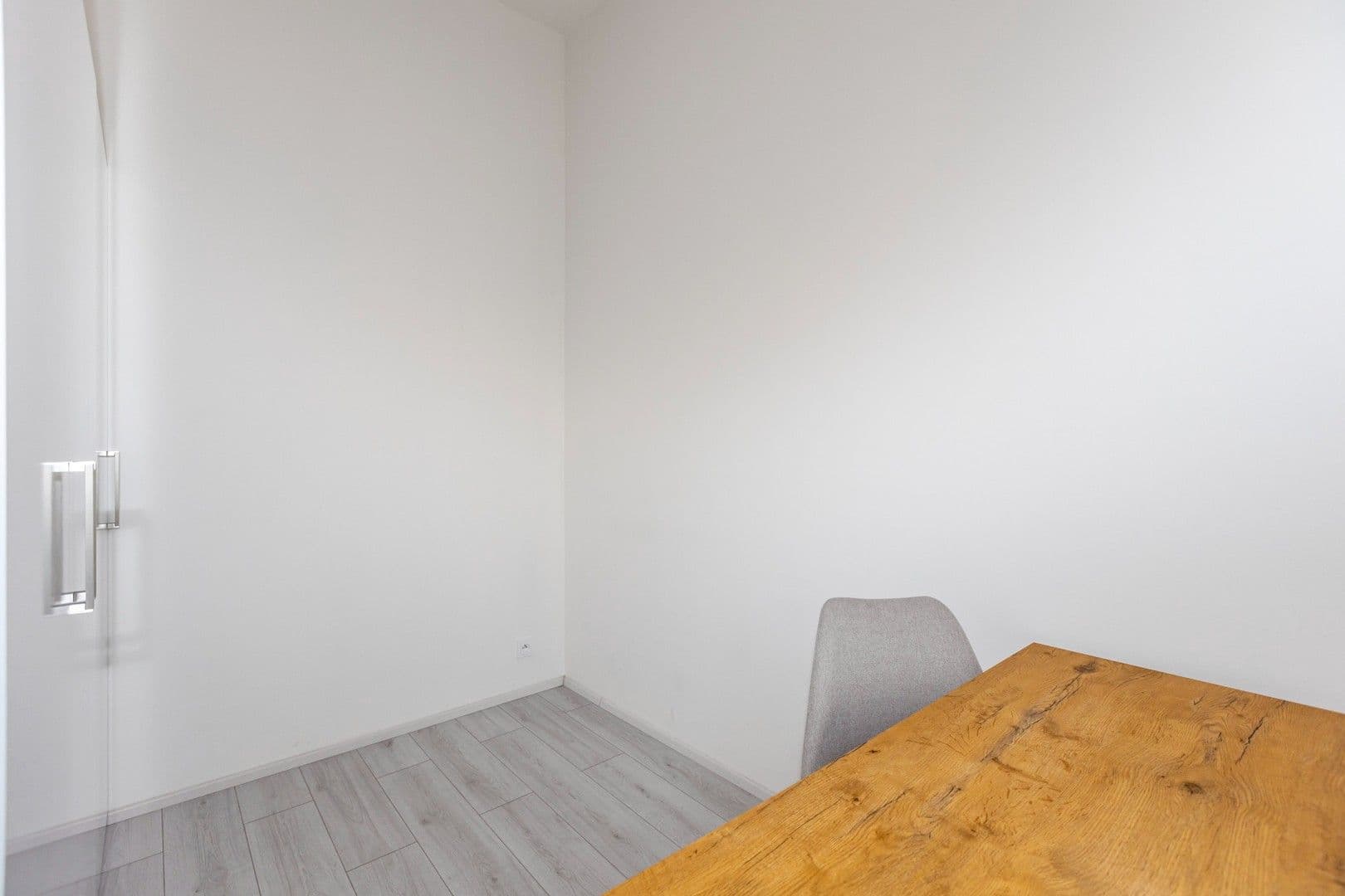 Pronájem bytu 1+kk 29 m², Hejtmánkova, Praha, Praha Pronájem bytu 1+kk 29 m², Hejtmánkova, Praha, Praha
