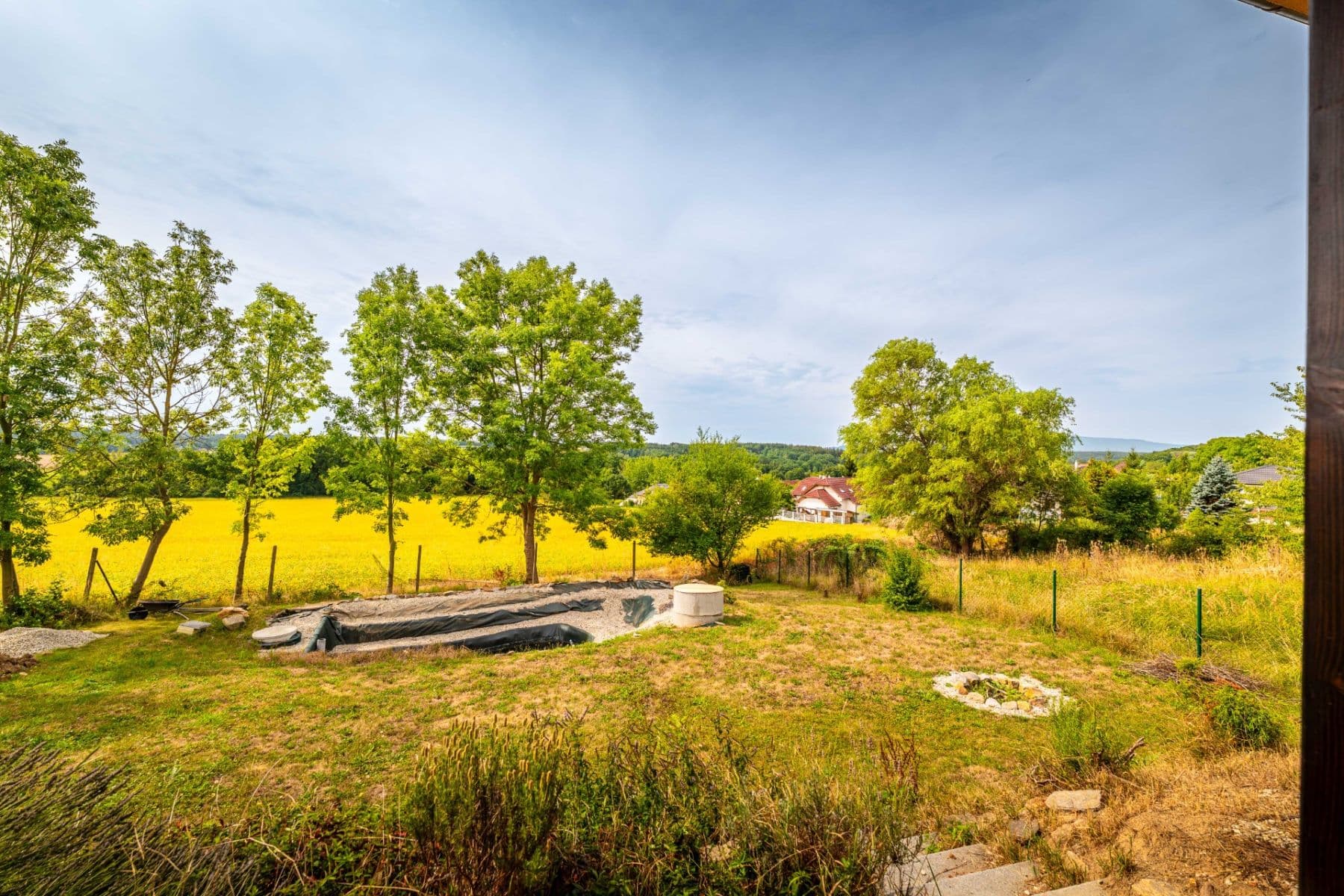Prodej domu 132 m², pozemek 899 m², Nedabyle, Jihočeský kraj Prodej domu 132 m², pozemek 899 m², Nedabyle, Jihočeský kraj