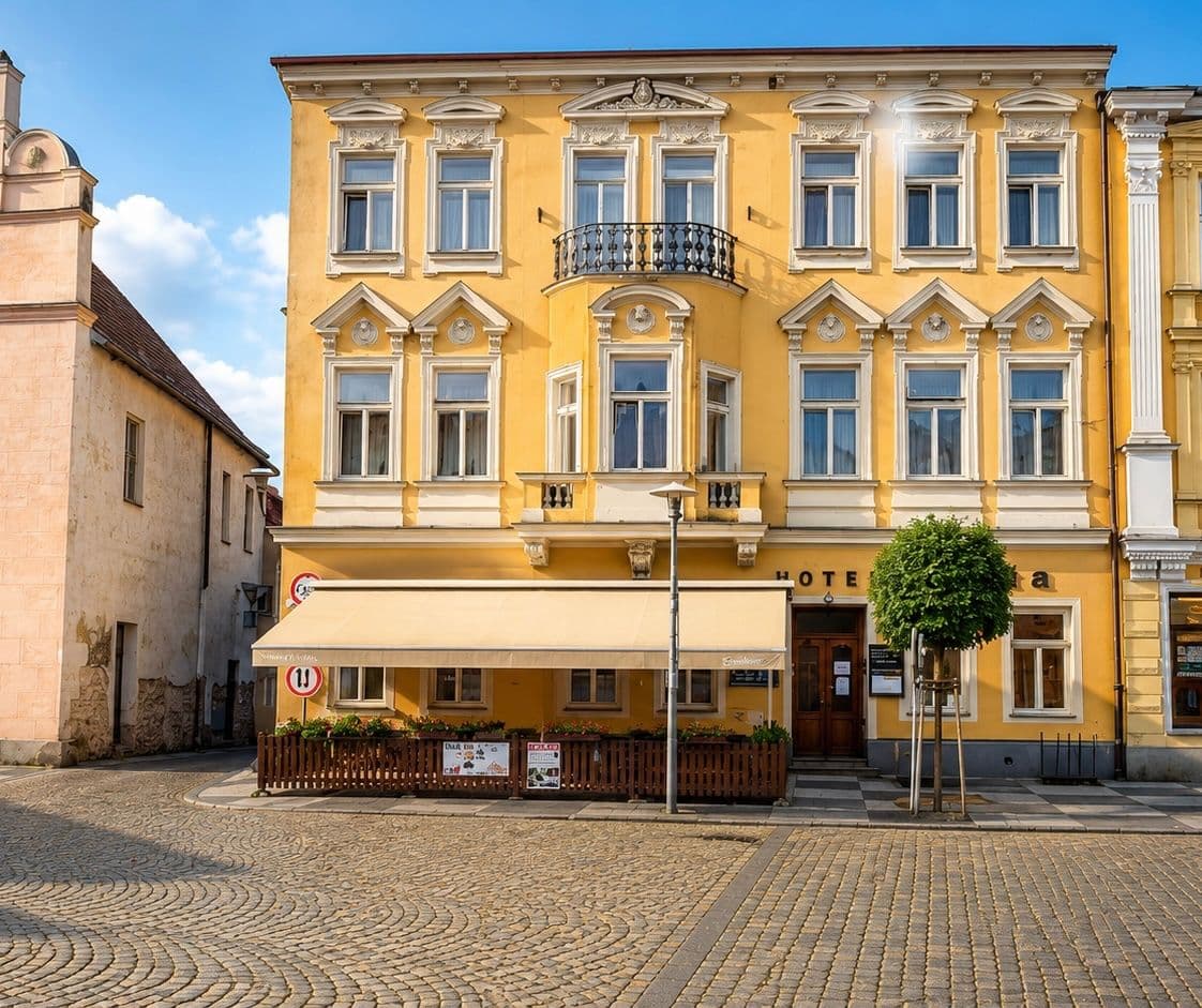 Prodej nebytového prostoru 1.192 m², náměstí Míru, Slavonice, Jihočeský kraj Prodej nebytového prostoru 1.192 m², náměstí Míru, Slavonice, Jihočeský kraj