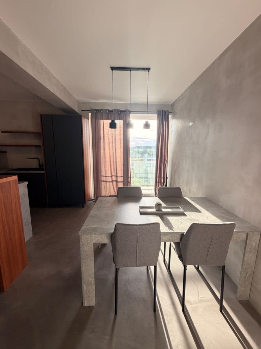 Pronájem bytu 2+1 87 m², Wuppertálska, Košice - mestská časť Sídlisko KVP, Košický kraj Pronájem bytu 2+1 87 m², Wuppertálska, Košice - mestská časť Sídlisko KVP, Košický kraj
