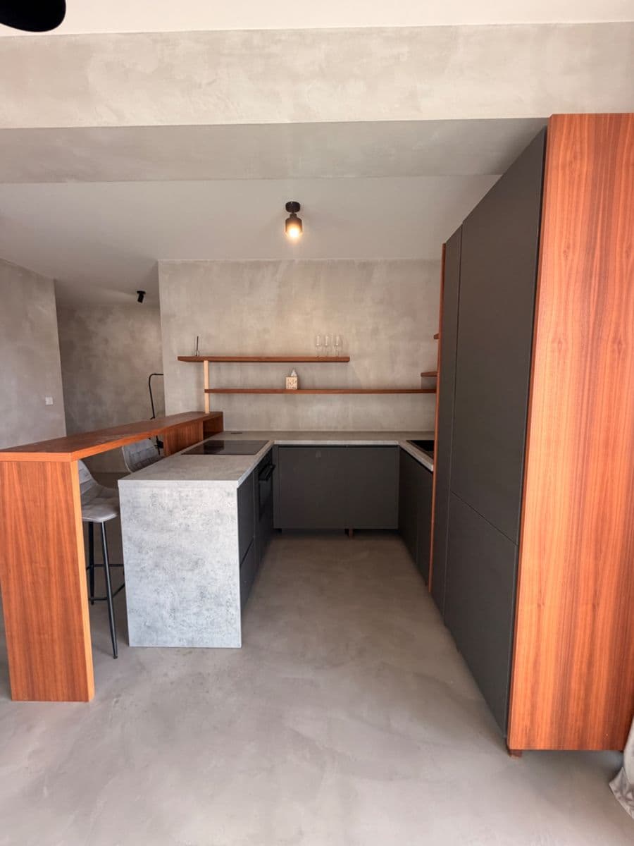 Pronájem bytu 2+1 87 m², Wuppertálska, Košice - mestská časť Sídlisko KVP, Košický kraj Pronájem bytu 2+1 87 m², Wuppertálska, Košice - mestská časť Sídlisko KVP, Košický kraj
