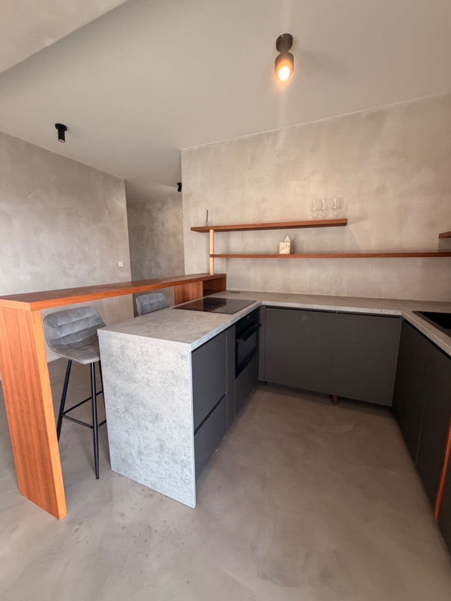 Pronájem bytu 2+1 87 m², Wuppertálska, Košice - mestská časť Sídlisko KVP, Košický kraj Pronájem bytu 2+1 87 m², Wuppertálska, Košice - mestská časť Sídlisko KVP, Košický kraj
