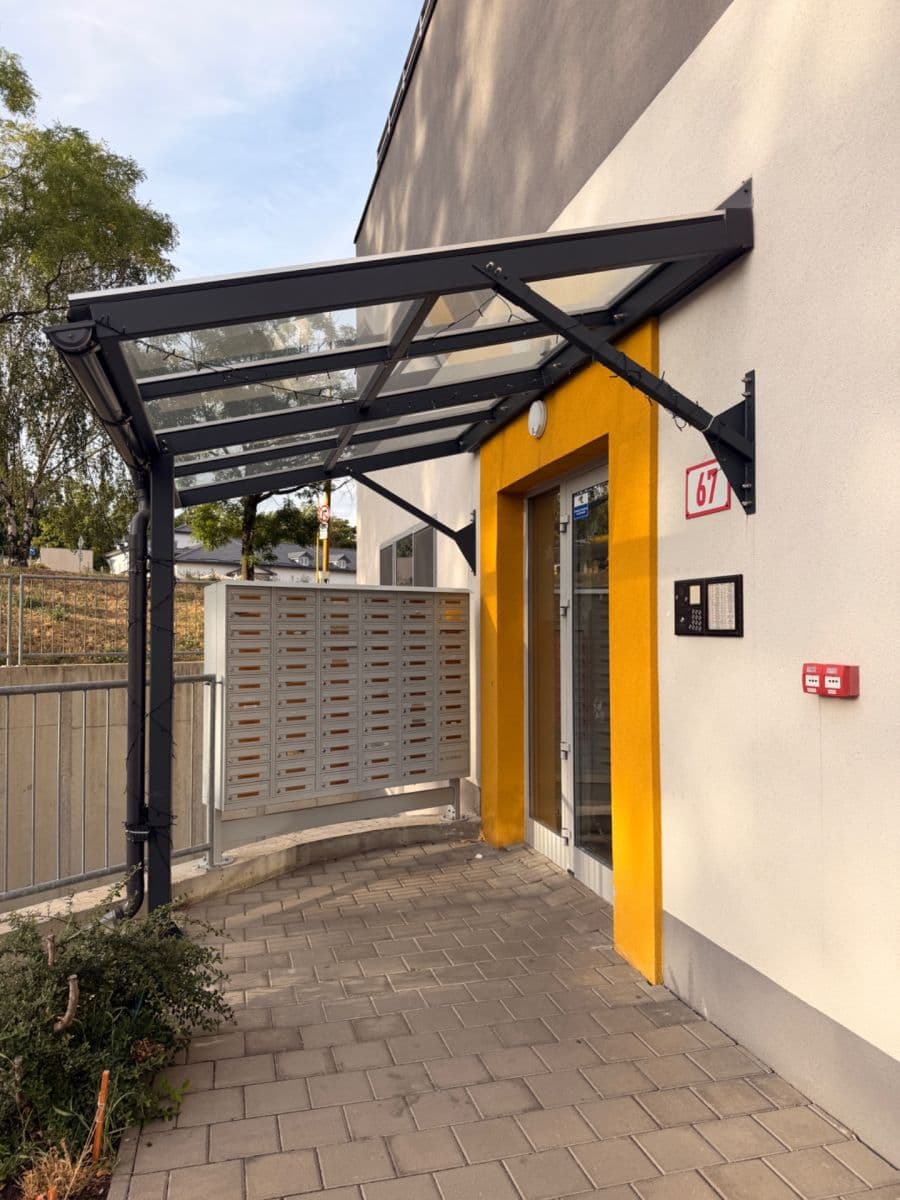 Pronájem bytu 2+1 87 m², Wuppertálska, Košice - mestská časť Sídlisko KVP, Košický kraj Pronájem bytu 2+1 87 m², Wuppertálska, Košice - mestská časť Sídlisko KVP, Košický kraj