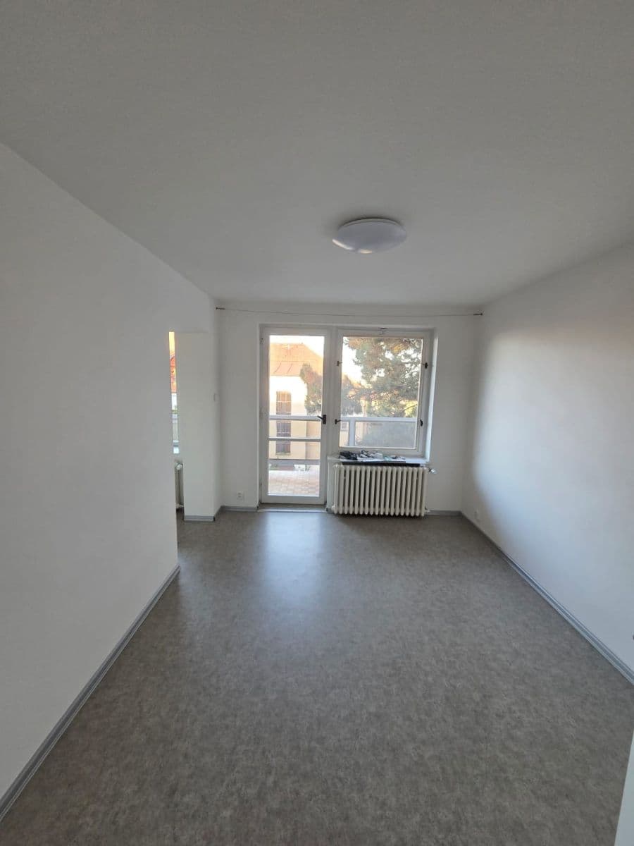 Pronájem bytu 4+kk 108 m², Děvínská, Praha, Praha Pronájem bytu 4+kk 108 m², Děvínská, Praha, Praha