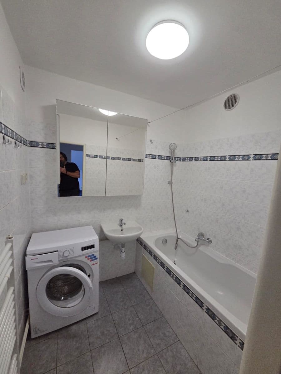 Pronájem bytu 4+kk 108 m², Děvínská, Praha, Praha Pronájem bytu 4+kk 108 m², Děvínská, Praha, Praha