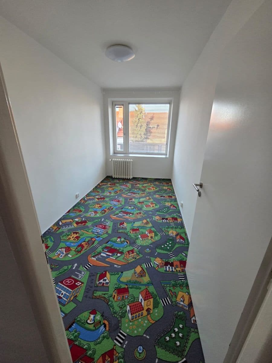 Pronájem bytu 4+kk 108 m², Děvínská, Praha, Praha Pronájem bytu 4+kk 108 m², Děvínská, Praha, Praha