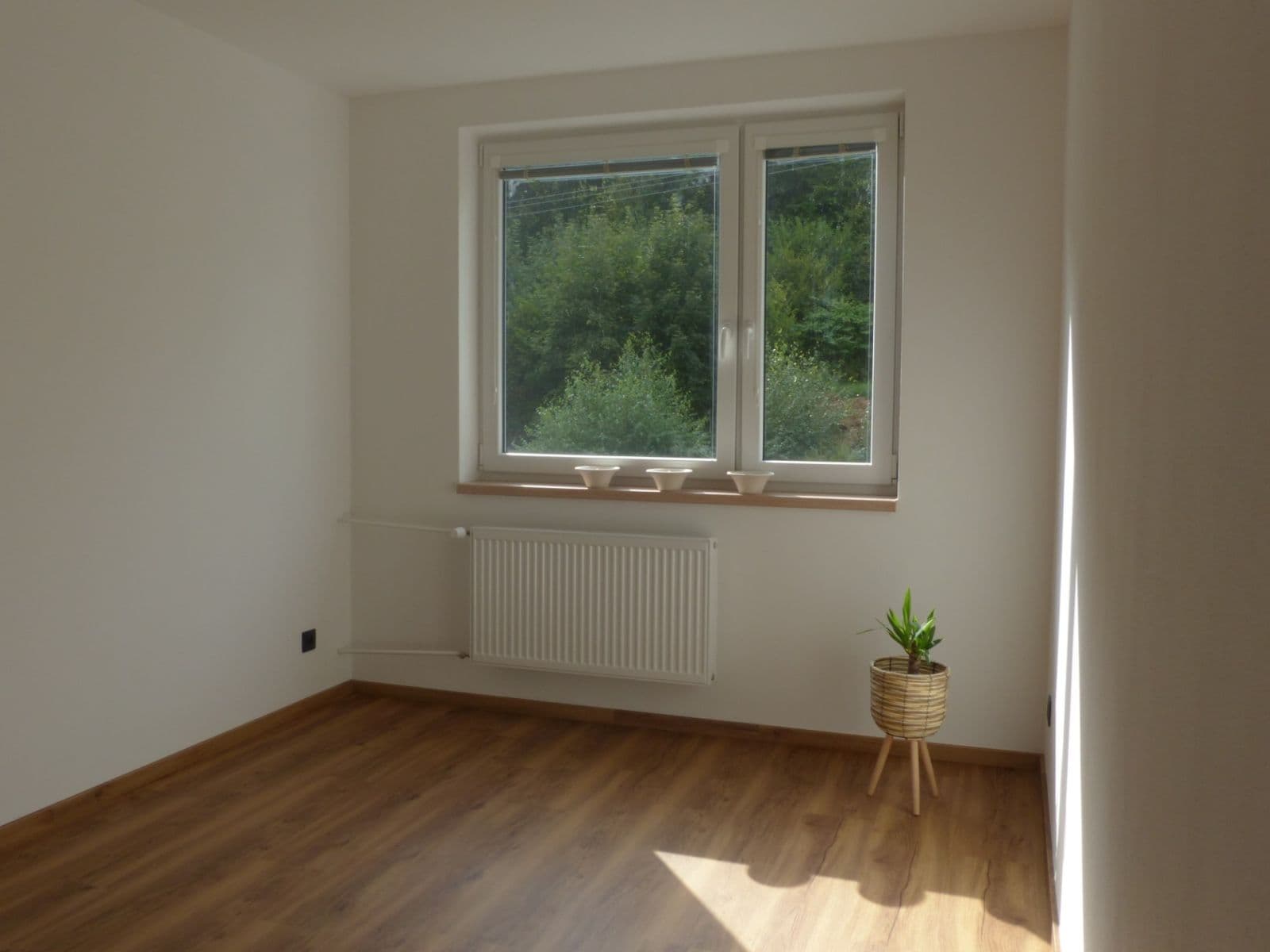 Prodej bytu 3+1 80 m², Velké Hamry, Liberecký kraj Prodej bytu 3+1 80 m², Velké Hamry, Liberecký kraj