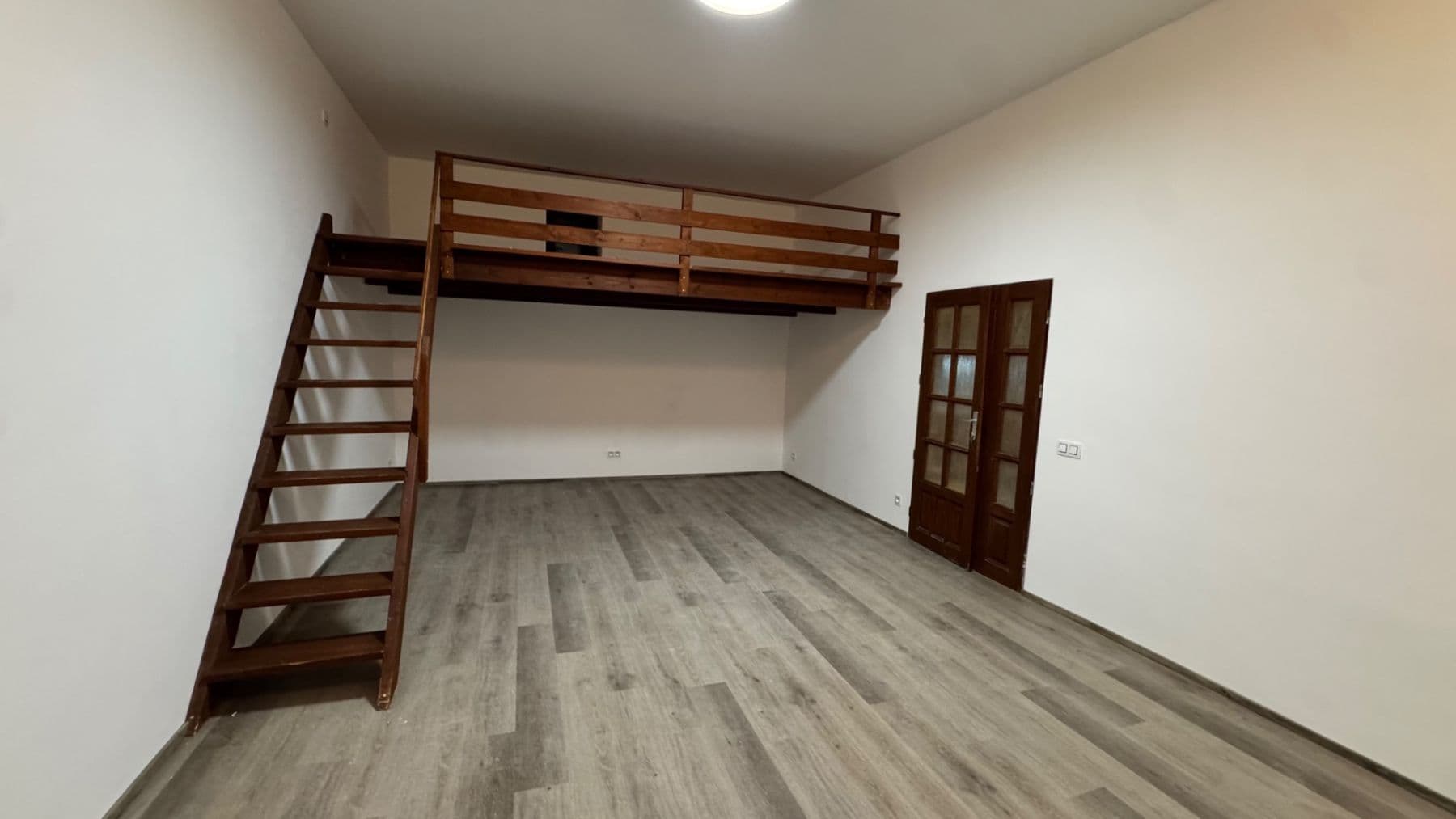 Pronájem bytu 1+1 50 m², Na Bělidle, Praha, Praha Pronájem bytu 1+1 50 m², Na Bělidle, Praha, Praha