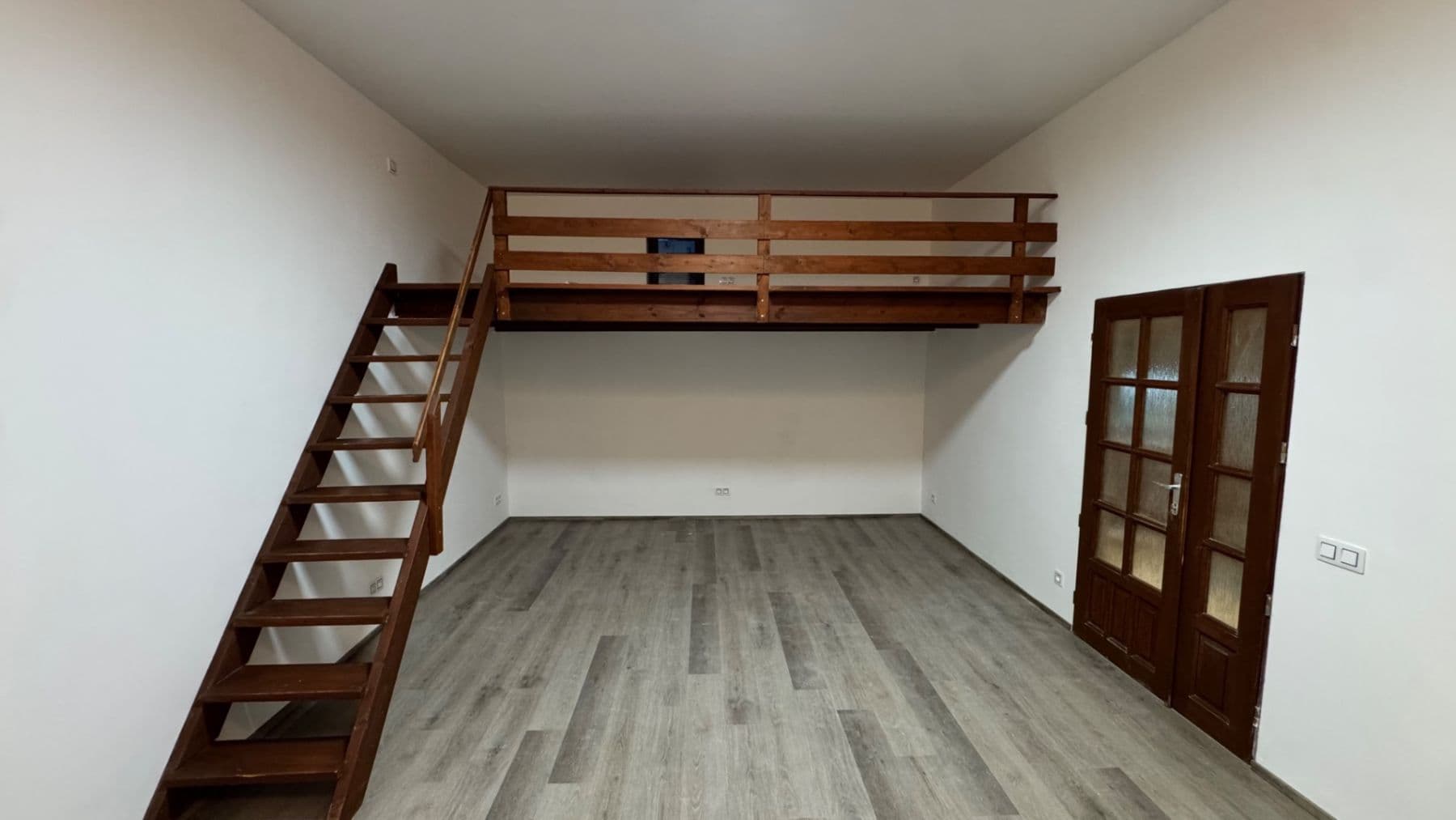 Pronájem bytu 1+1 50 m², Na Bělidle, Praha, Praha Pronájem bytu 1+1 50 m², Na Bělidle, Praha, Praha