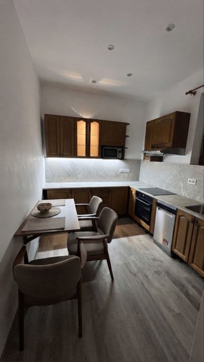 Pronájem bytu 1+1 50 m², Na Bělidle, Praha, Praha Pronájem bytu 1+1 50 m², Na Bělidle, Praha, Praha