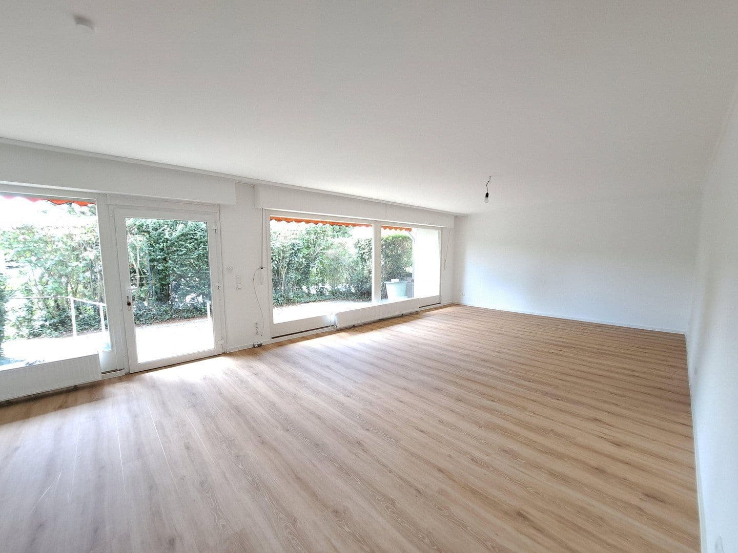 Prodej domu 176 m², pozemek 553 m², Dieburg, Hessen Prodej domu 176 m², pozemek 553 m², Dieburg, Hessen