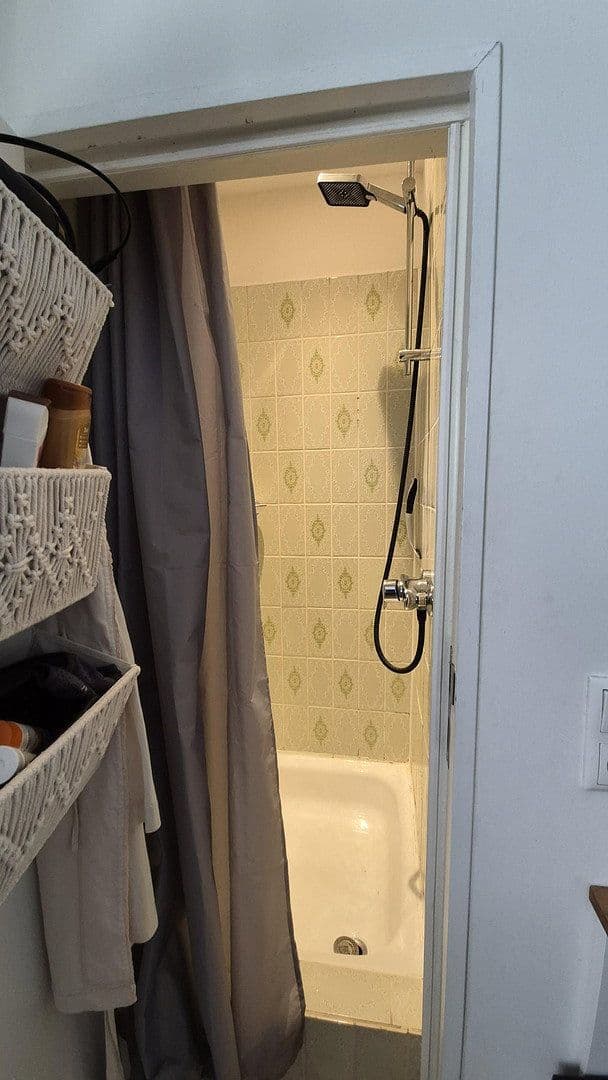 Pronájem bytu 1+kk 47 m², Geschwister-Scholl-Str. 139, Hamburg, Hamburg Pronájem bytu 1+kk 47 m², Geschwister-Scholl-Str. 139, Hamburg, Hamburg