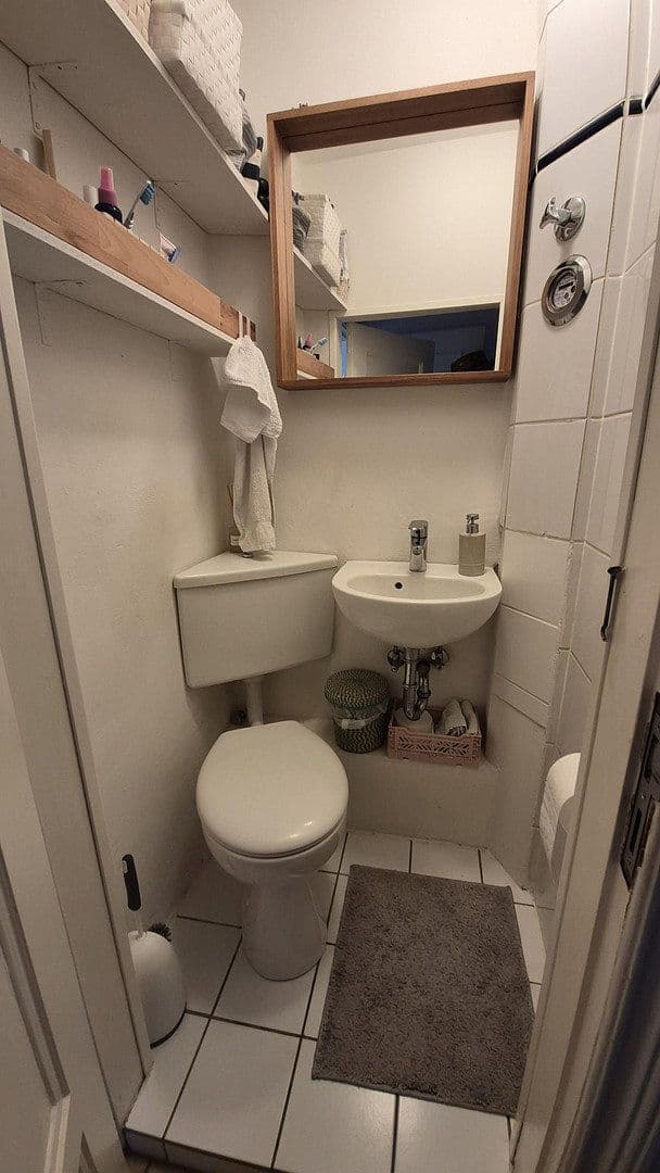 Pronájem bytu 1+kk 47 m², Geschwister-Scholl-Str. 139, Hamburg, Hamburg Pronájem bytu 1+kk 47 m², Geschwister-Scholl-Str. 139, Hamburg, Hamburg