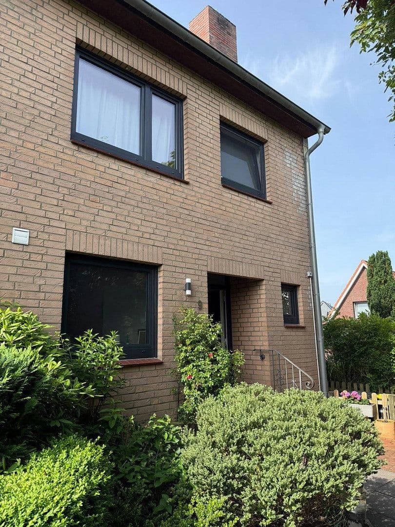 Prodej domu 97 m², pozemek 410 m², Appen, Šlesvicko-Holštýnsko Prodej domu 97 m², pozemek 410 m², Appen, Šlesvicko-Holštýnsko