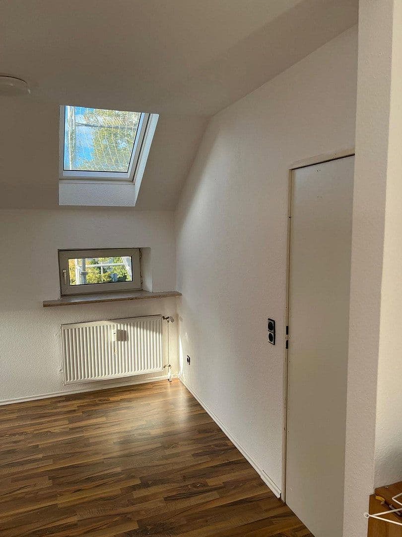 Pronájem bytu 1+1 28 m², Oldenburg, Dolní Sasko Pronájem bytu 1+1 28 m², Oldenburg, Dolní Sasko