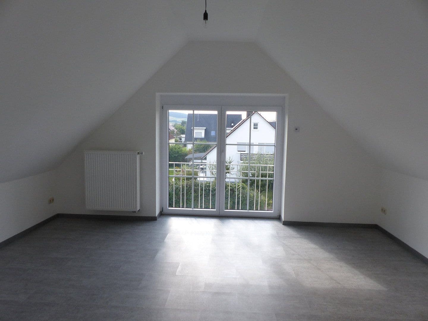 Prodej bytu 6+1 131 m², Schützenstr. 5, Holzheim, Bavorsko Prodej bytu 6+1 131 m², Schützenstr. 5, Holzheim, Bavorsko