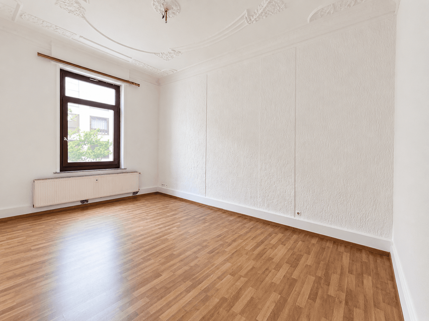 Pronájem bytu 6+1 125 m², Bürgermeister-Smidt Str. 121, Bremerhaven, Bremen Pronájem bytu 6+1 125 m², Bürgermeister-Smidt Str. 121, Bremerhaven, Bremen