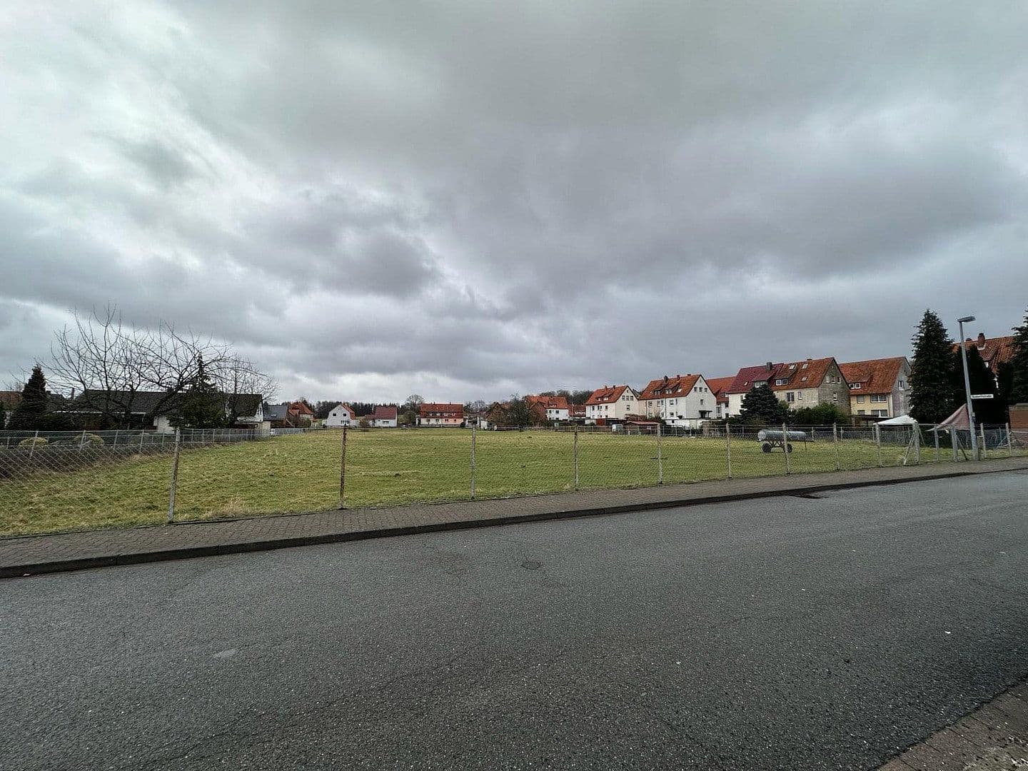 Prodej pozemku 436 m², Triffstraße Bruchstraße, Duingen, Dolní Sasko Prodej pozemku 436 m², Triffstraße Bruchstraße, Duingen, Dolní Sasko