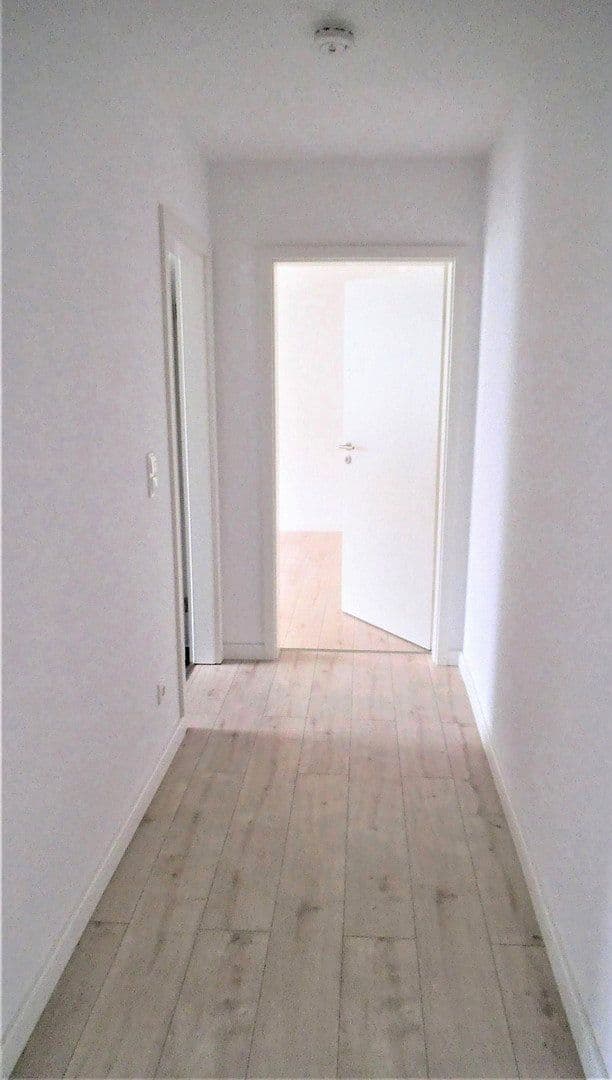 Pronájem bytu 2+1 49 m², Eisnerstraße 8, Magdeburg, Sasko-Anhaltsko Pronájem bytu 2+1 49 m², Eisnerstraße 8, Magdeburg, Sasko-Anhaltsko