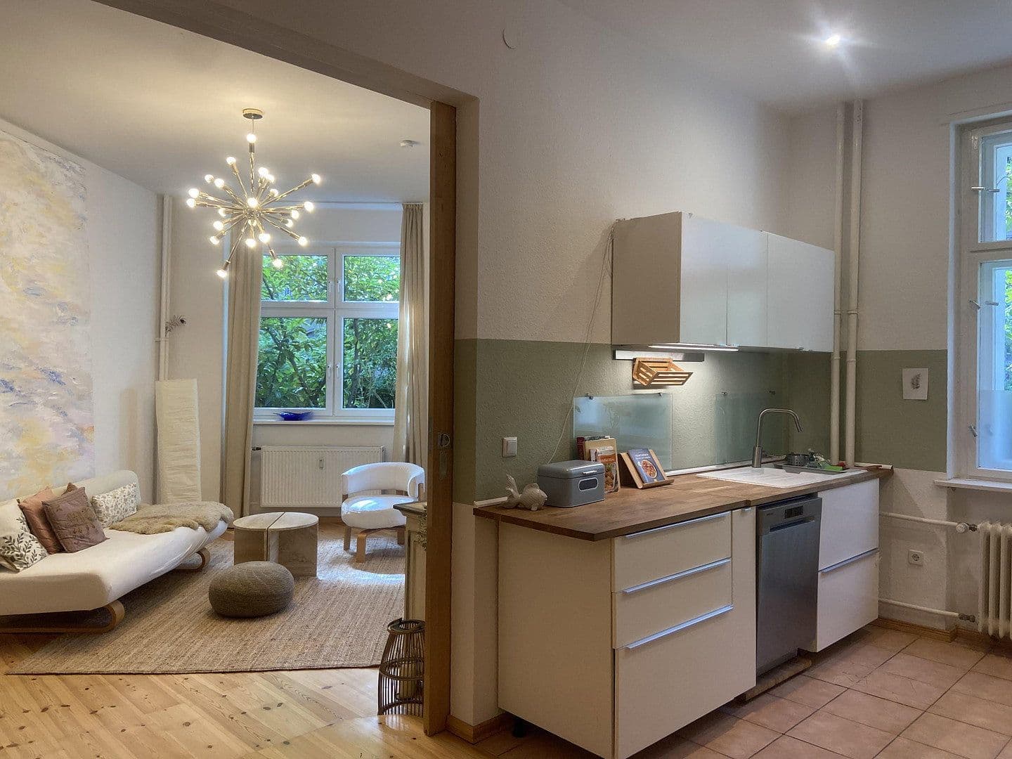 Pronájem bytu 3+1 94 m², Albestrasse 18, Berlin, Berlín Pronájem bytu 3+1 94 m², Albestrasse 18, Berlin, Berlín