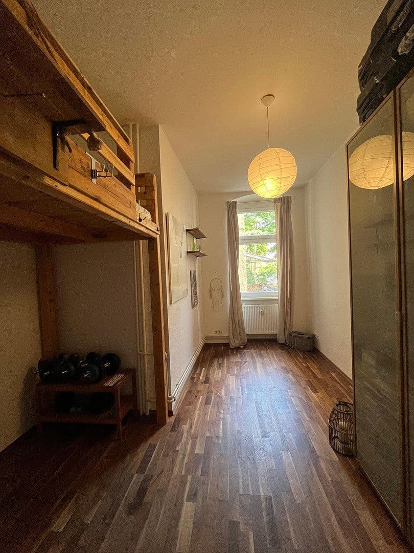 Pronájem bytu 3+1 94 m², Albestrasse 18, Berlin, Berlín Pronájem bytu 3+1 94 m², Albestrasse 18, Berlin, Berlín