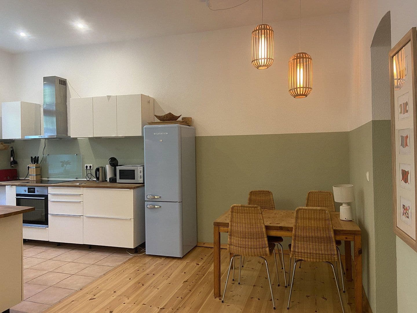 Pronájem bytu 3+1 94 m², Albestrasse 18, Berlin, Berlín Pronájem bytu 3+1 94 m², Albestrasse 18, Berlin, Berlín