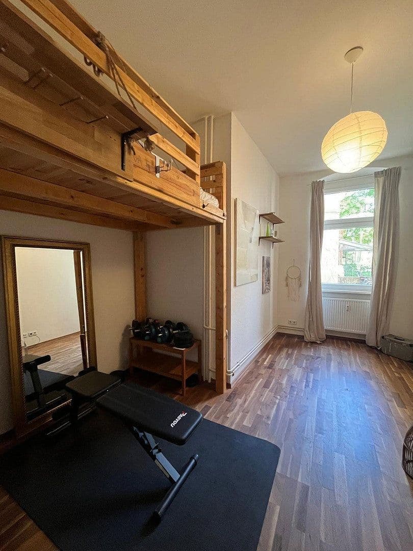 Pronájem bytu 3+1 94 m², Albestrasse 18, Berlin, Berlín Pronájem bytu 3+1 94 m², Albestrasse 18, Berlin, Berlín