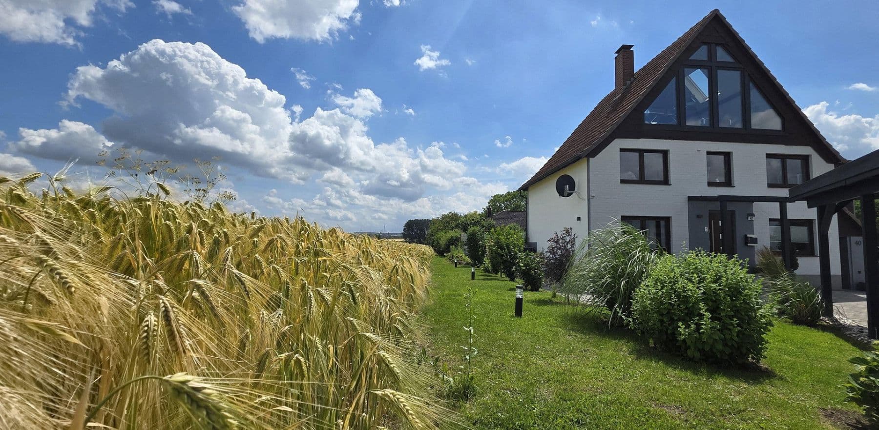 Prodej domu 144 m², pozemek 589 m², Soest, Severní Porýní-Vestfálsko Prodej domu 144 m², pozemek 589 m², Soest, Severní Porýní-Vestfálsko