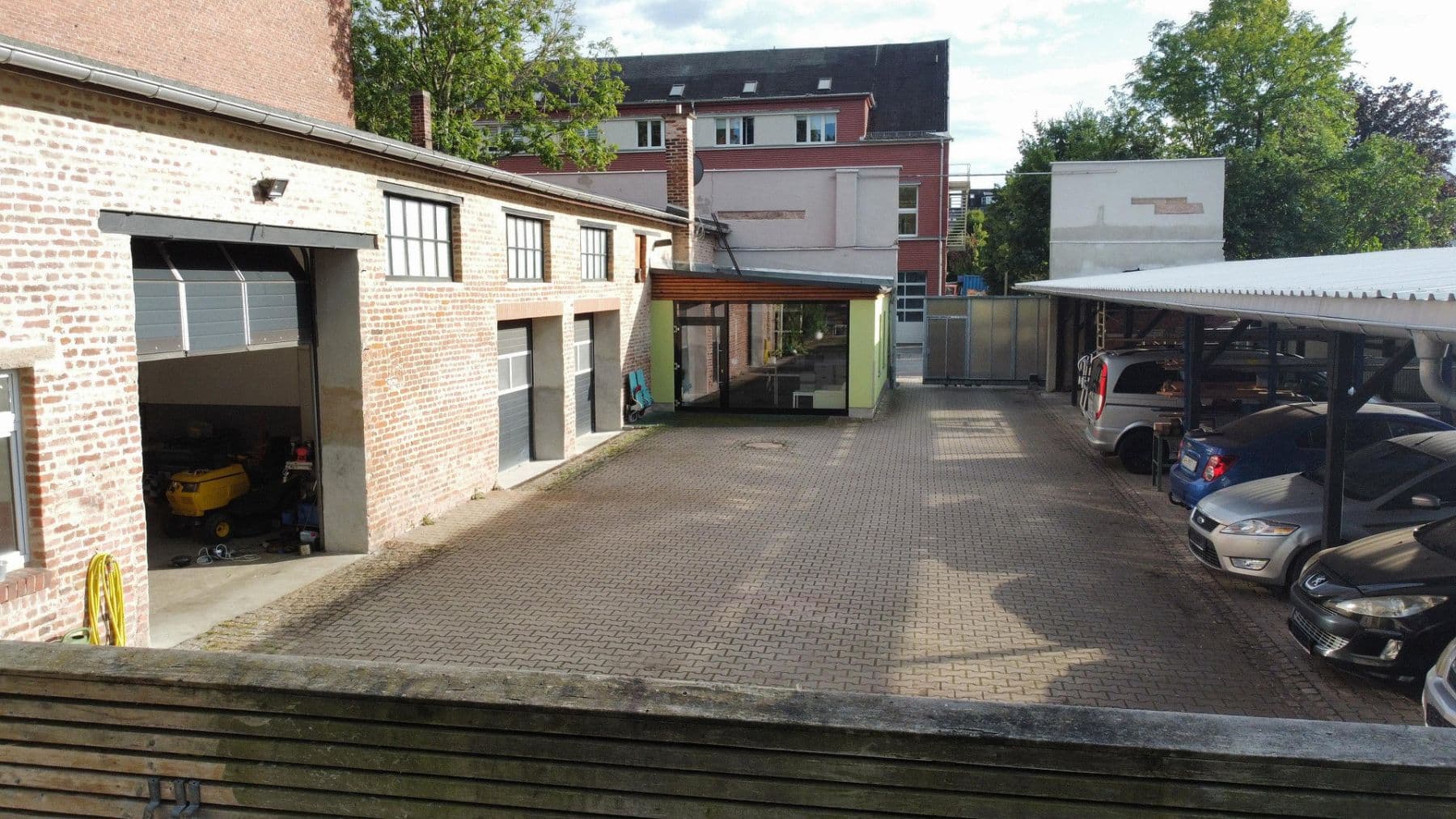 Pronájem pozemku 1.200 m², Crusiusstrasse 6, Chemnitz, Sasko Pronájem pozemku 1.200 m², Crusiusstrasse 6, Chemnitz, Sasko