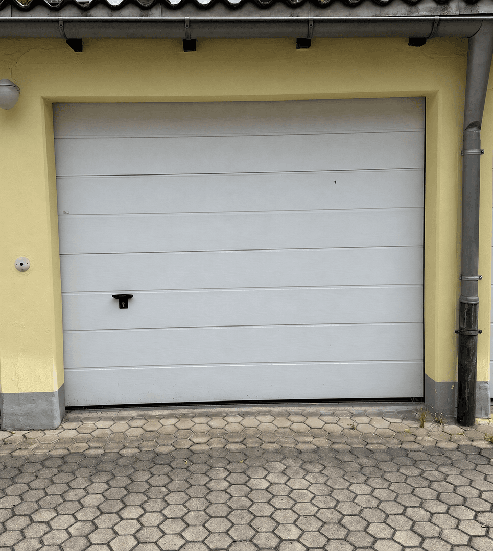 Pronájem garáže, Nunnbeckstrasse, Nürnberg, Bavorsko Pronájem garáže, Nunnbeckstrasse, Nürnberg, Bavorsko