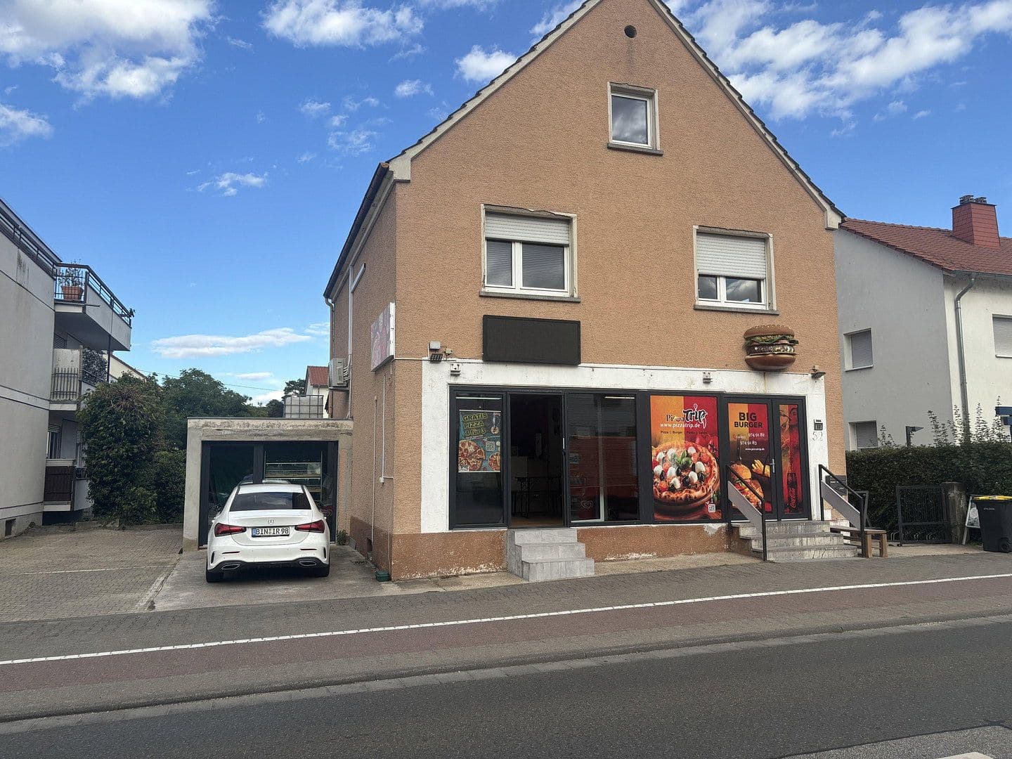Prodej domu 95 m², pozemek 455 m², Rheinstraße 52, Ingelheim am Rhein, Porýní-Falc Prodej domu 95 m², pozemek 455 m², Rheinstraße 52, Ingelheim am Rhein, Porýní-Falc