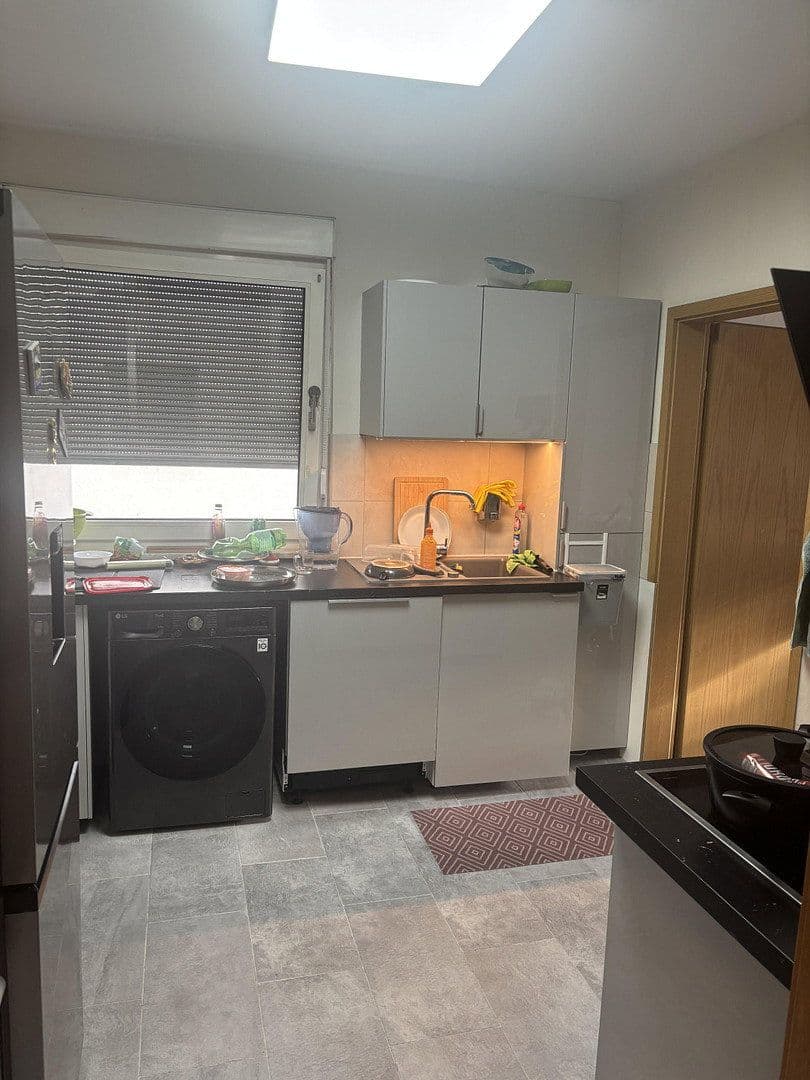Prodej domu 95 m², pozemek 455 m², Rheinstraße 52, Ingelheim am Rhein, Porýní-Falc Prodej domu 95 m², pozemek 455 m², Rheinstraße 52, Ingelheim am Rhein, Porýní-Falc