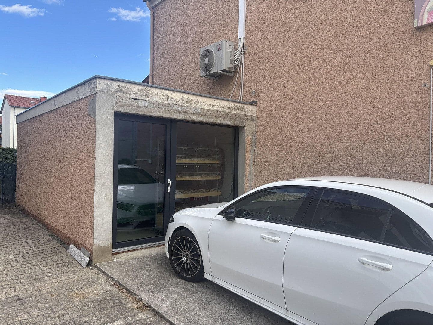 Prodej domu 95 m², pozemek 455 m², Rheinstraße 52, Ingelheim am Rhein, Porýní-Falc Prodej domu 95 m², pozemek 455 m², Rheinstraße 52, Ingelheim am Rhein, Porýní-Falc