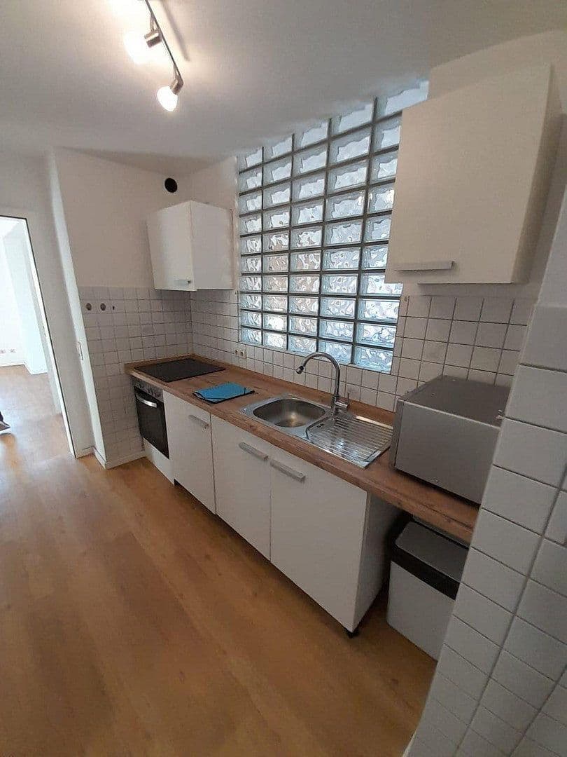 Pronájem domu 40 m², pozemek 300 m², Jülich, Severní Porýní-Vestfálsko Pronájem domu 40 m², pozemek 300 m², Jülich, Severní Porýní-Vestfálsko
