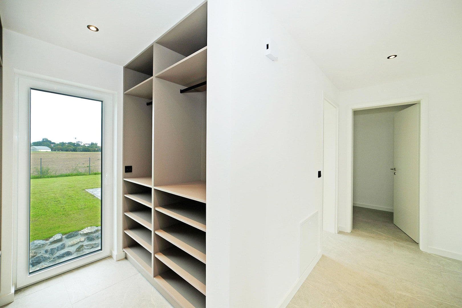Pronájem domu 164 m², pozemek 602 m², Zimmererweg 3, Bergkirchen, Bavorsko Pronájem domu 164 m², pozemek 602 m², Zimmererweg 3, Bergkirchen, Bavorsko