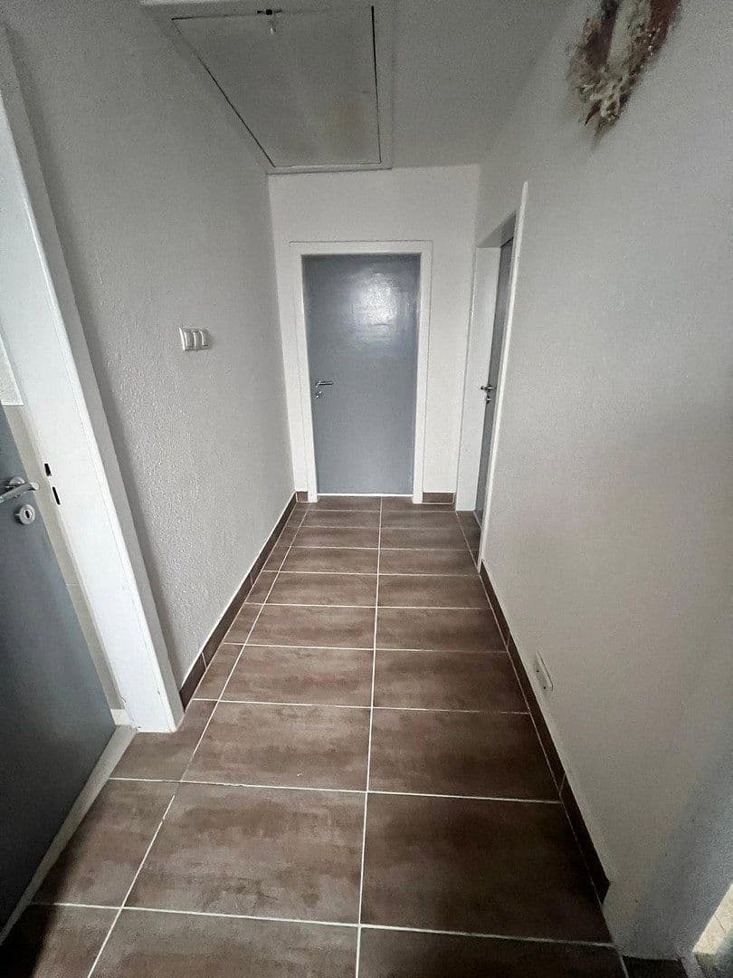 Prodej domu 184 m², pozemek 750 m², Hachenburger Straße 4, Müschenbach, Porýní-Falc Prodej domu 184 m², pozemek 750 m², Hachenburger Straße 4, Müschenbach, Porýní-Falc