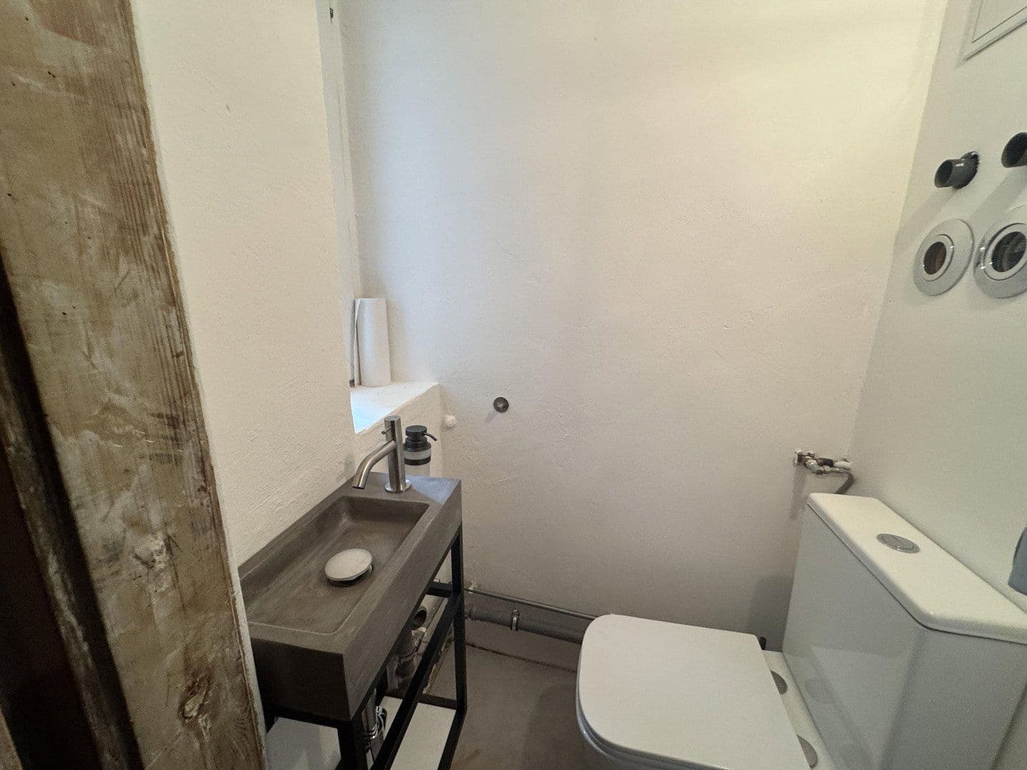 Pronájem nebytového prostoru 60 m², Lößniger Straße 50, Leipzig, Sasko Pronájem nebytového prostoru 60 m², Lößniger Straße 50, Leipzig, Sasko