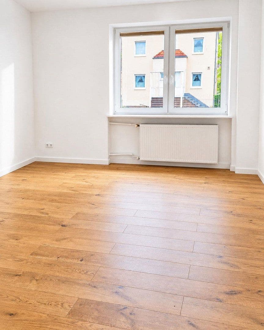 Pronájem domu 297 m², pozemek 1.135 m², Blankenfelde-Mahlow, Braniborsko Pronájem domu 297 m², pozemek 1.135 m², Blankenfelde-Mahlow, Braniborsko