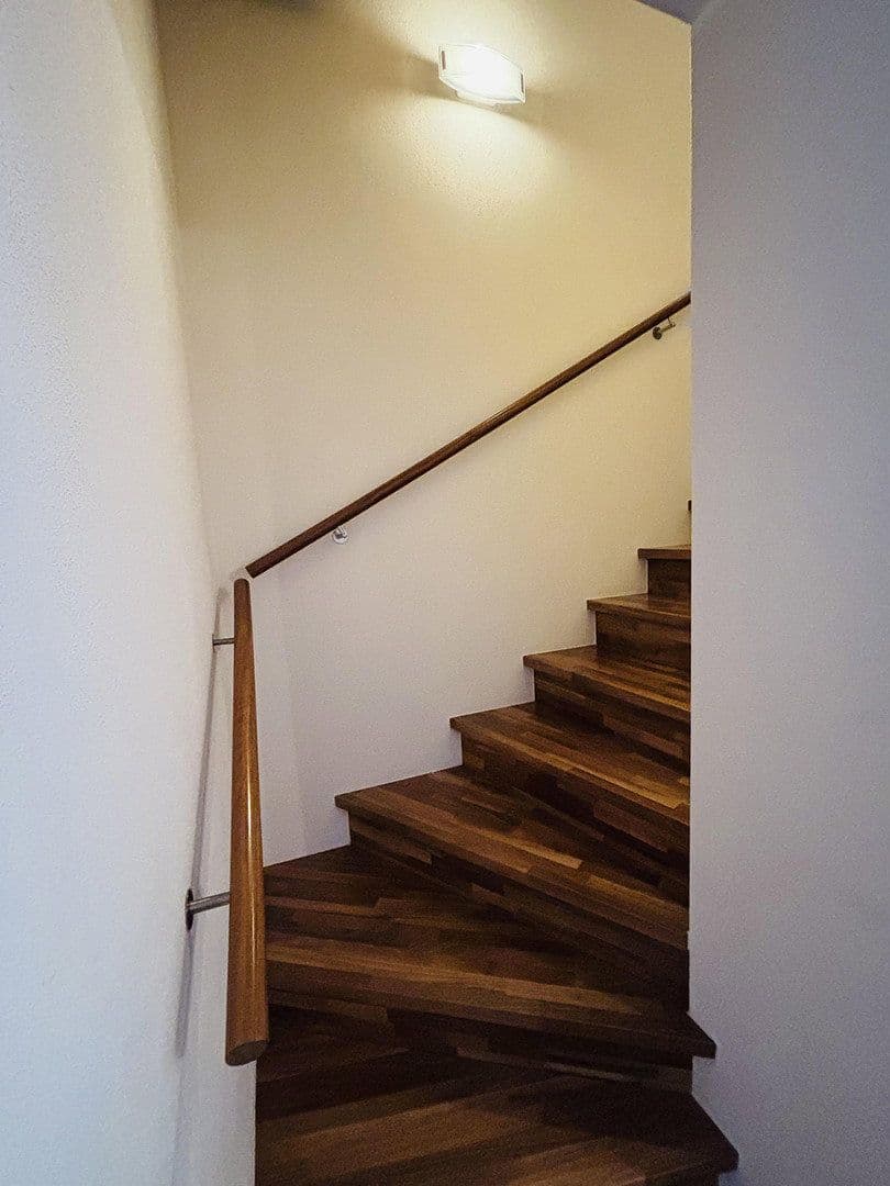 Prodej domu 144 m², pozemek 191 m², Offenbach am Main, Hessen Prodej domu 144 m², pozemek 191 m², Offenbach am Main, Hessen