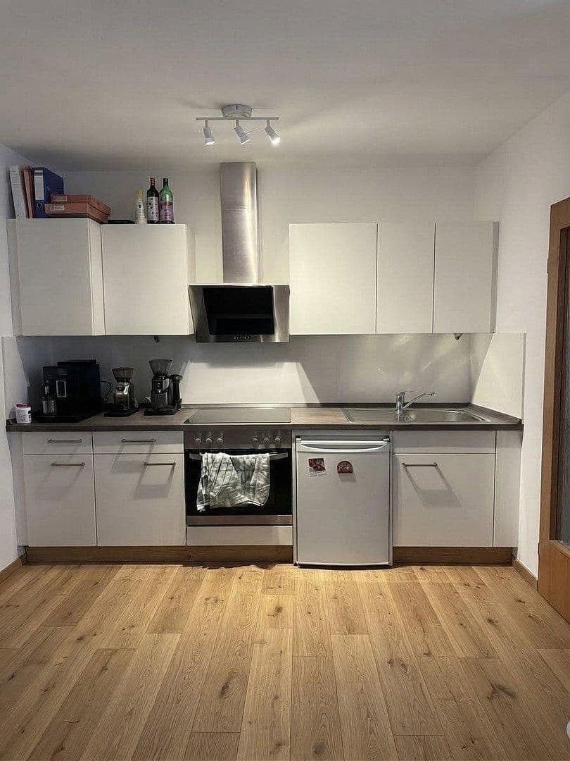 Pronájem bytu 1+1 26 m², Erlangen, Bavorsko Pronájem bytu 1+1 26 m², Erlangen, Bavorsko