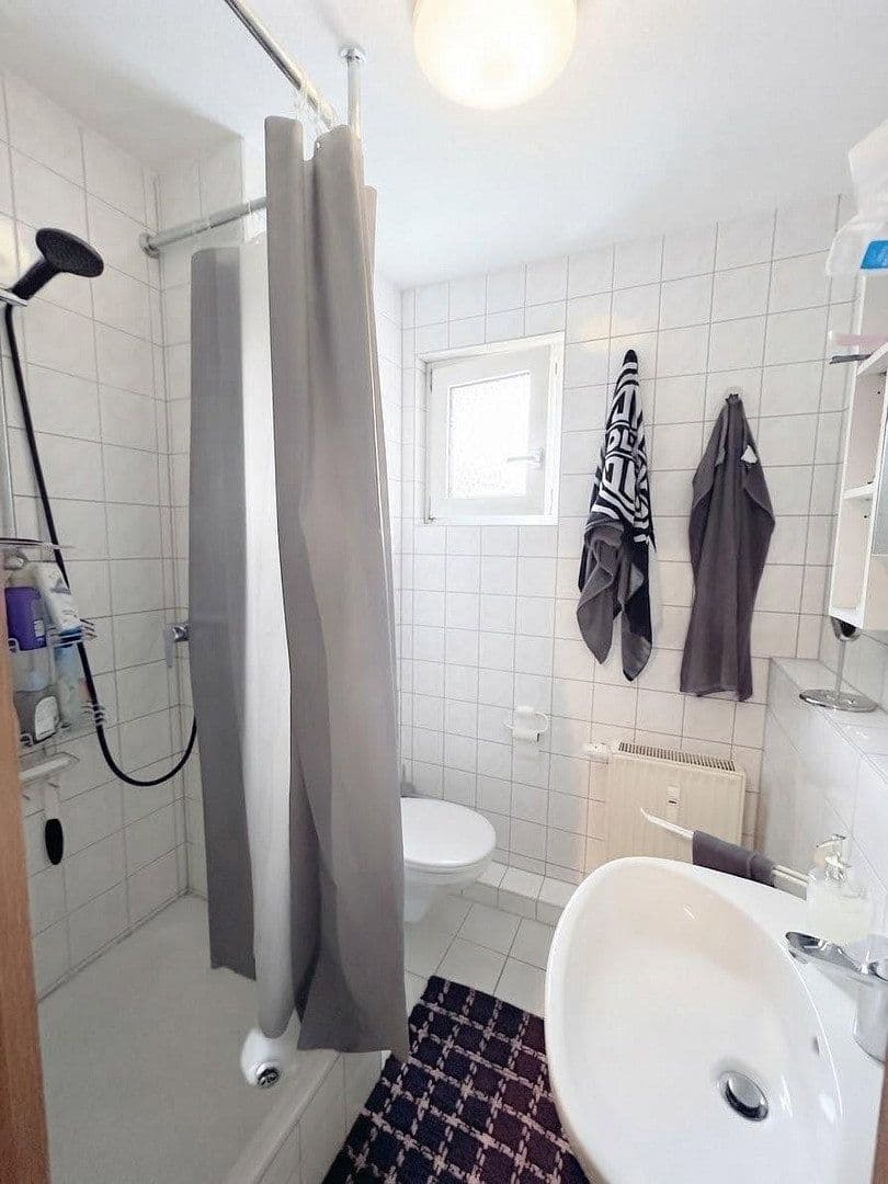Pronájem bytu 1+1 26 m², Erlangen, Bavorsko Pronájem bytu 1+1 26 m², Erlangen, Bavorsko