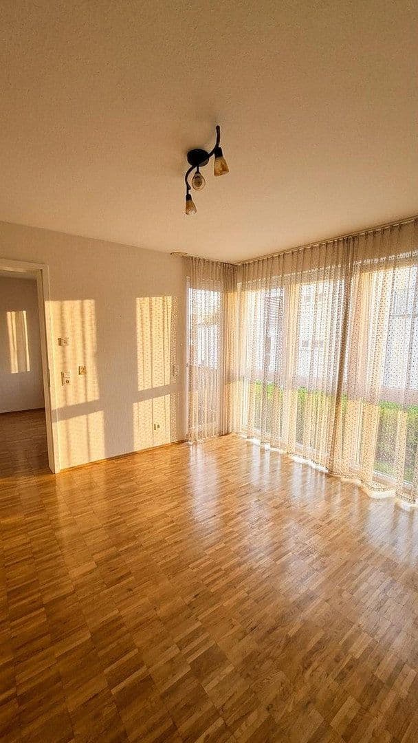 Pronájem bytu 3+1 94 m², Mainz, Porýní-Falc Pronájem bytu 3+1 94 m², Mainz, Porýní-Falc