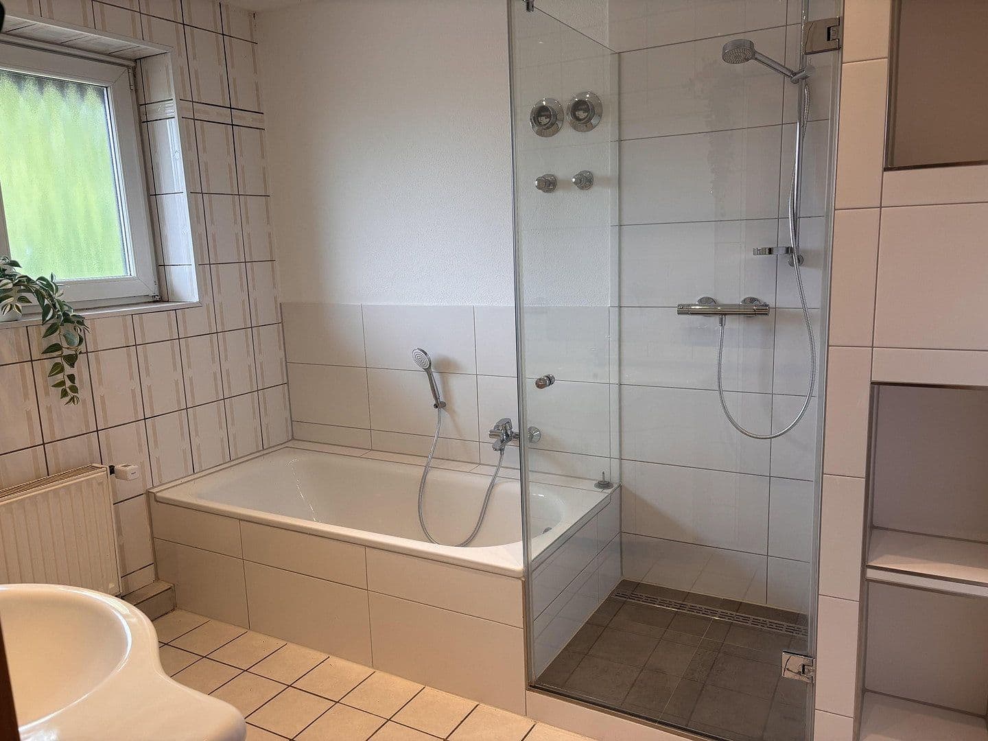 Pronájem bytu 4+1 118 m², Wunstorf, Dolní Sasko Pronájem bytu 4+1 118 m², Wunstorf, Dolní Sasko
