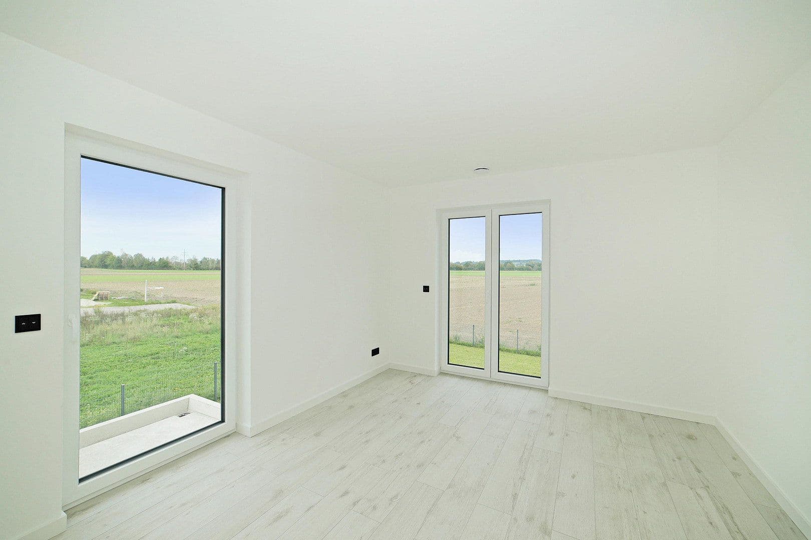 Prodej domu 164 m², pozemek 602 m², Zimmererweg 3, Bergkirchen, Bavorsko Prodej domu 164 m², pozemek 602 m², Zimmererweg 3, Bergkirchen, Bavorsko